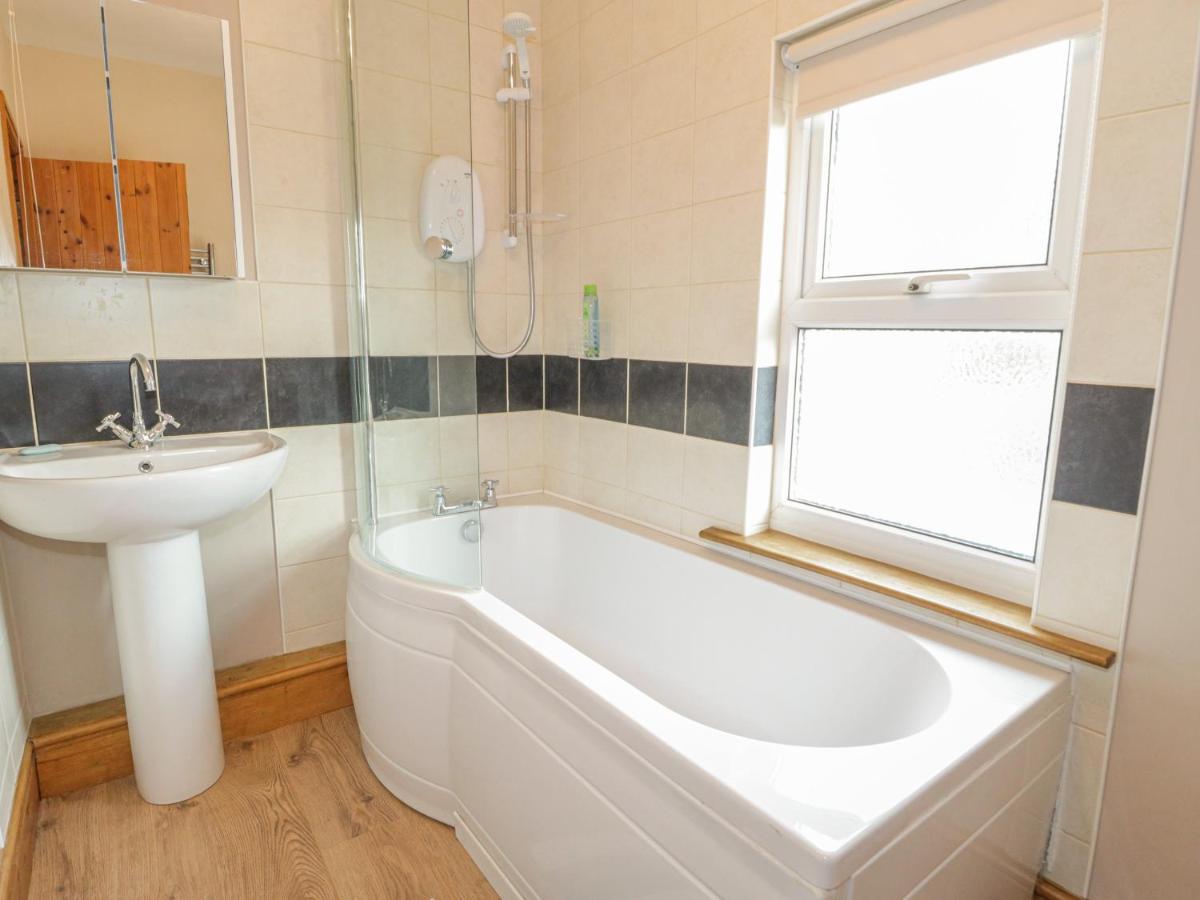 Jasmine Cottage Rhyl Eksteriør billede