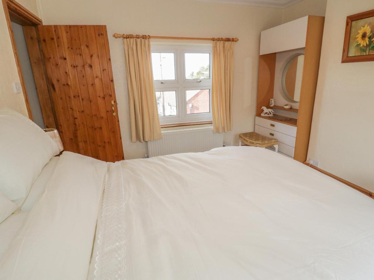 Jasmine Cottage Rhyl Eksteriør billede